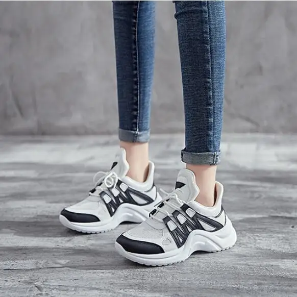 

Brand 2018 Breathable Mesh Women Casual Shoes Vulcanize Female Fashion Sneakers Lace Up Soft High Leisure Zapatos De Mujer