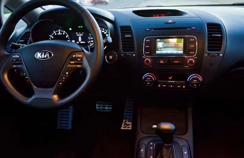 Android 7,12 Автомобильный gps радио плеер для KIA CERATO K3 FORTE 2013-с tesla стиль автомобильное аудио-радио gps навигация wifi USB FM