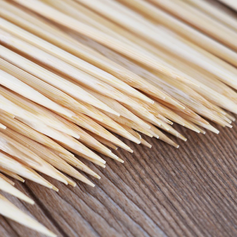 30x3mm bamboo skewers (4)