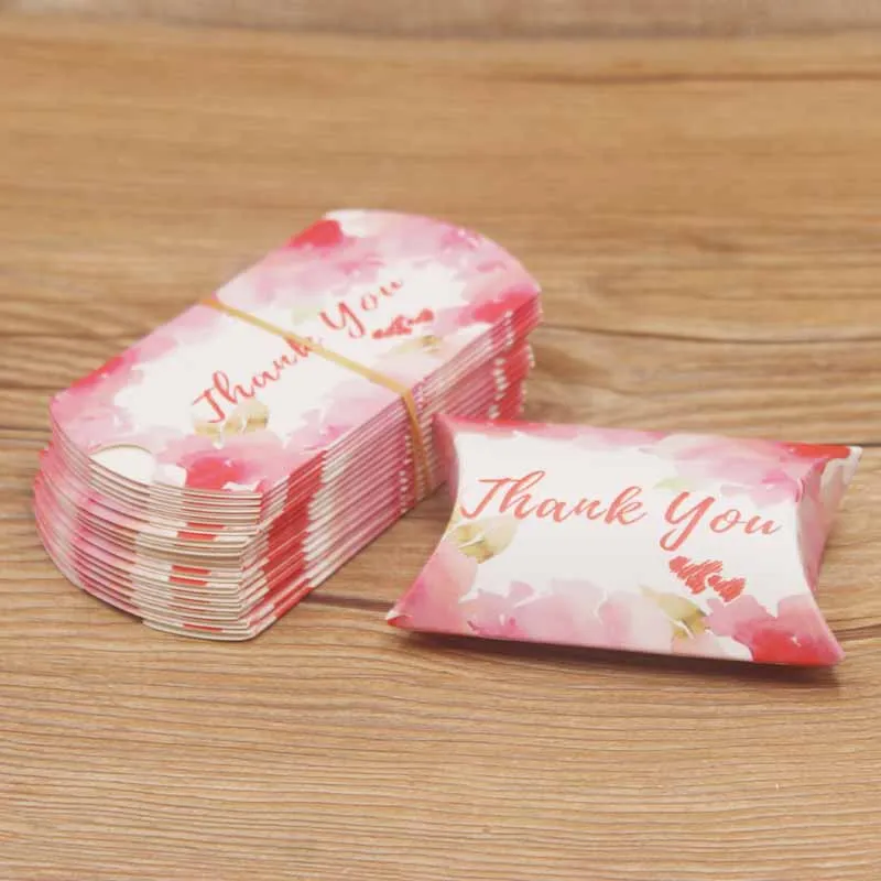 

10pc2019 Hot Selling Special Design Packaging Ring Gift Pillow Exhibition Box Storage Necklace Earring Box Kraft Paper 8x5x2cm