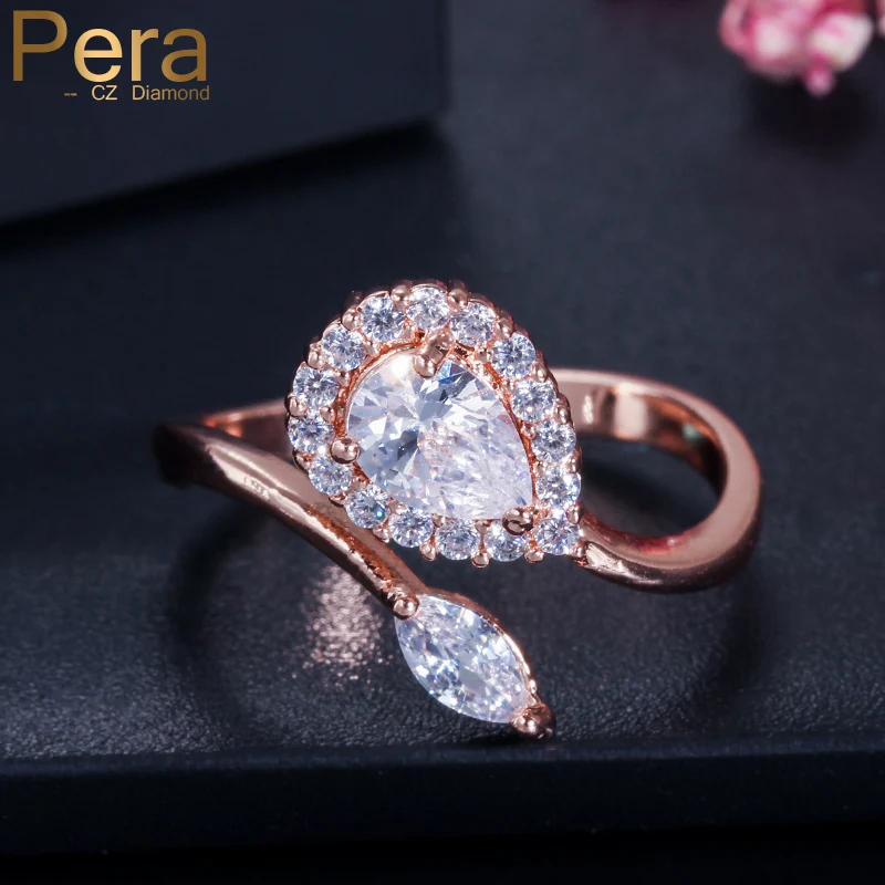 Diamond Wedding Ring for Women Princess Crown with Simulated Cubic Zirconia Elegant Minimalist Ring Jewelry Gift