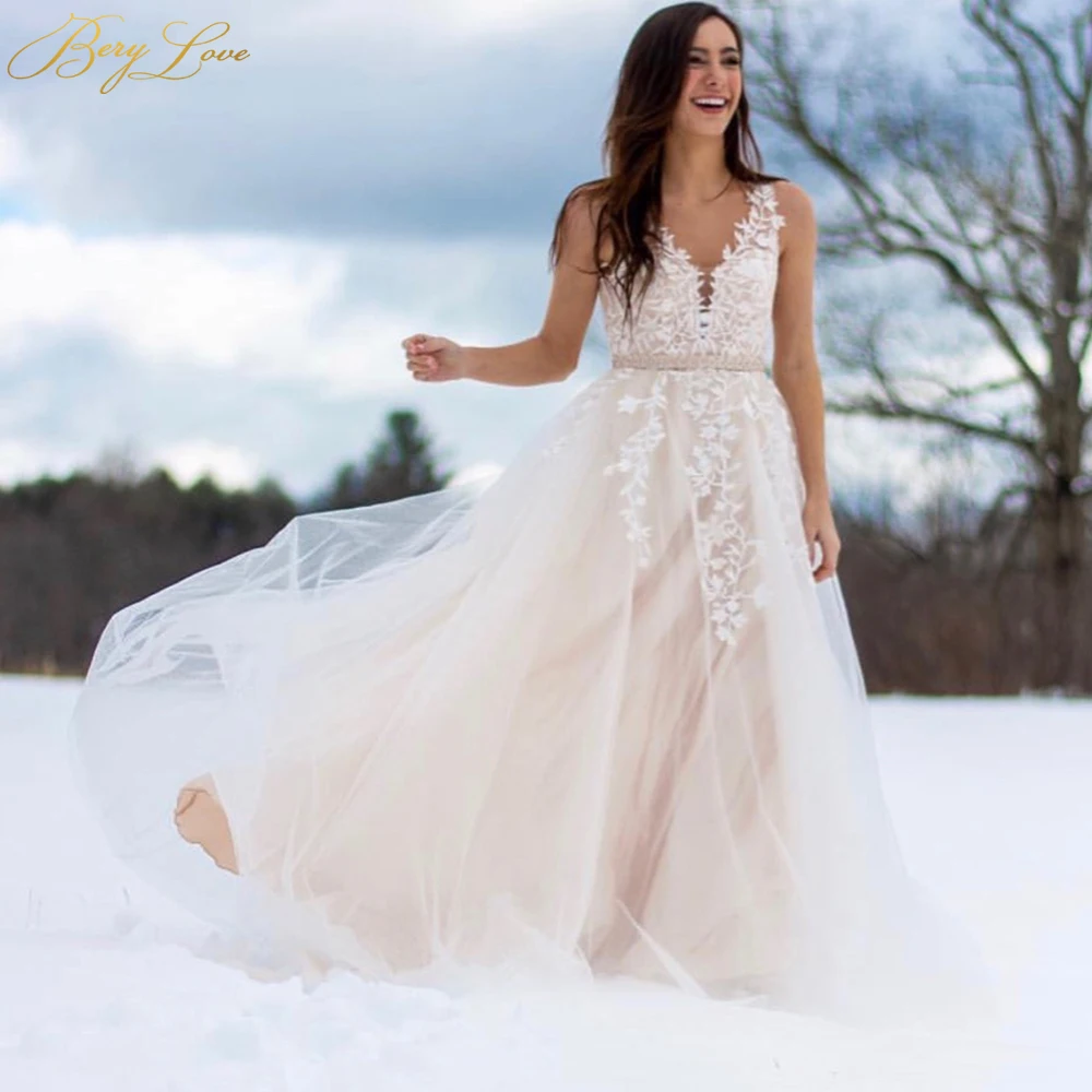 BeryLove A Line Light Champagne Wedding Dresses 2019 V