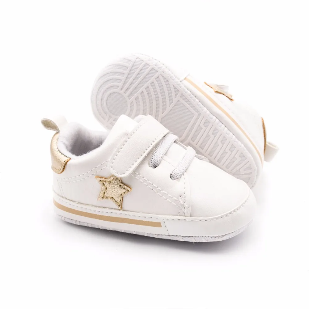 white newborn shoes boy
