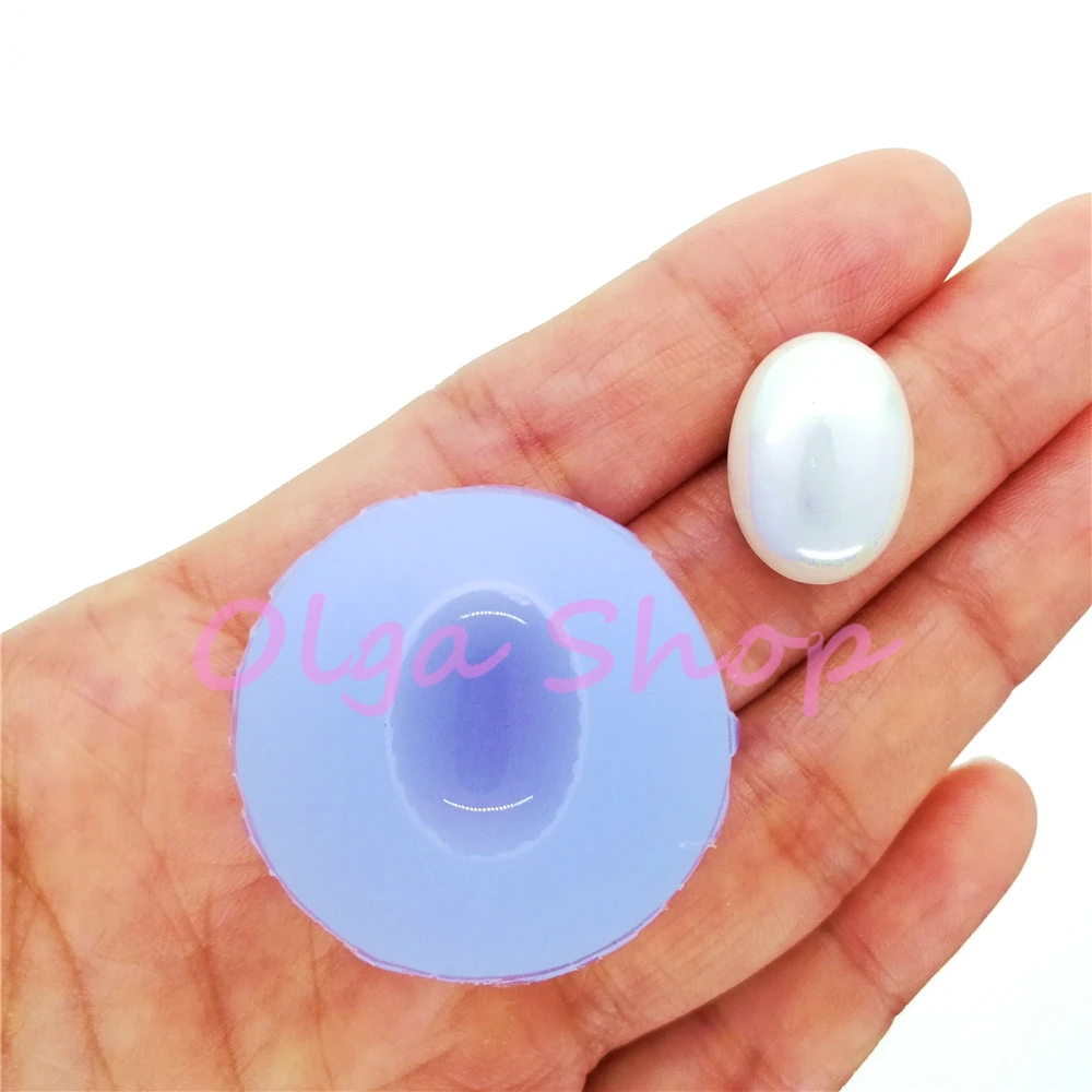 

BYL311 Oval Cabochon Silicone Mold for Cameo Resin Art Jewelry Making Necklace Earrings Fondant Decoration 17.8mm x 12.6mm