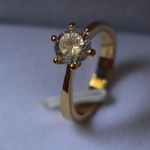 Благородство символ 2Ct 8 мм G H Moissanite кольцо 925 пробы Серебряное женское желтое