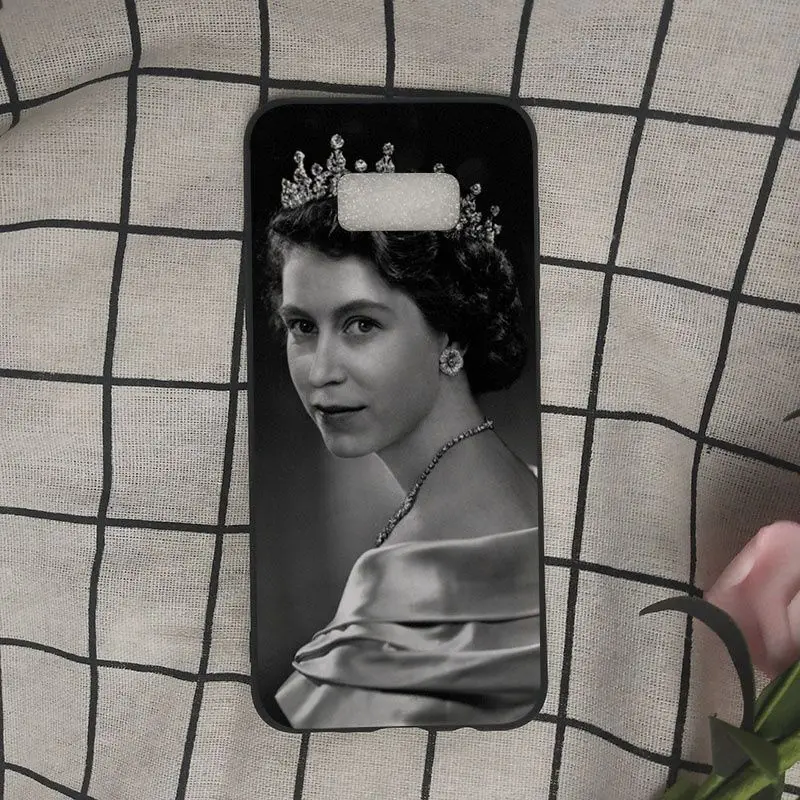 The Queen Elizabeth II Princess Solid