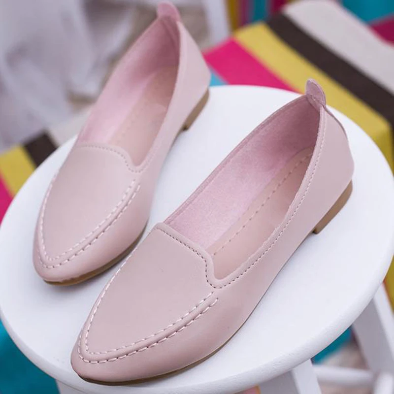 Goede Vrouwen Flats Zomer Stijl Casual Solid Puntschoen Slip Op Platte Schoenen Zachte Comfortabele Vrouwen Schoenen Ballet Flats Plus maat 35 40