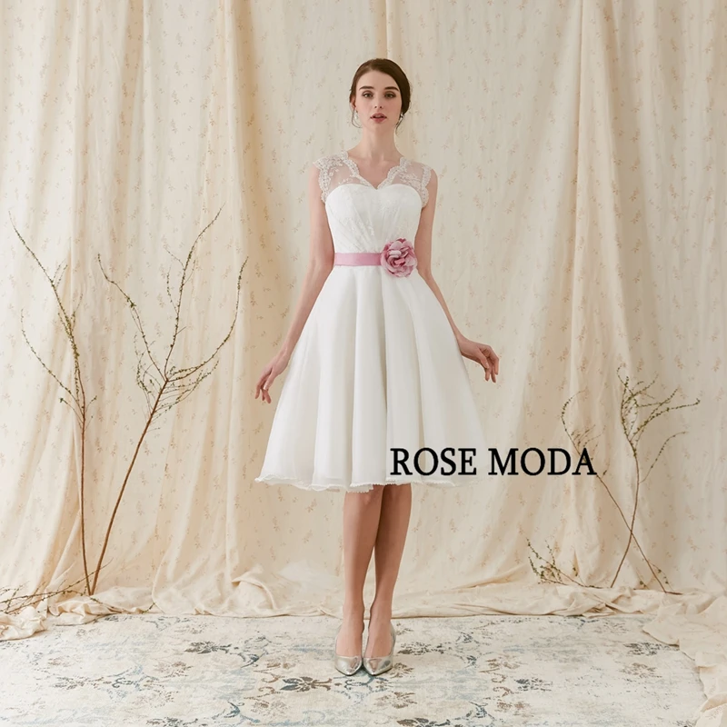 Rose Moda модное Короткое свадебное платье с розовым цветком, v-образным вырезом, длиной до колена, пляжные свадебные платья с кружевной спинкой