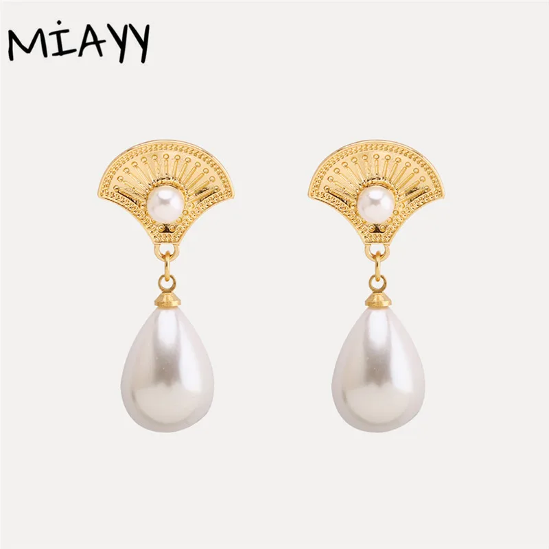 

New Korean Pearl Earring For Women Fan Shape Gold Color Pearl Drop Dangler Wedding Party Accessories For Lady Fashion Jewelry