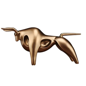 

Creative Retro Resin Cattle Figurines Ornaments Lucky Cow Miniature Animals Desktop Handicrafts Home Office Decor Business Gifts