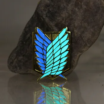 

Attack on Titan glowing brooch Wings Of Liberty scouting legion golden brooche Jewelry Pendant glow in the dark