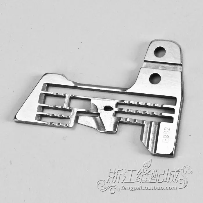 

For SIRUBA 757 overcasting machine parts sewing machine needle plate E982 packs five lines of the needle plate