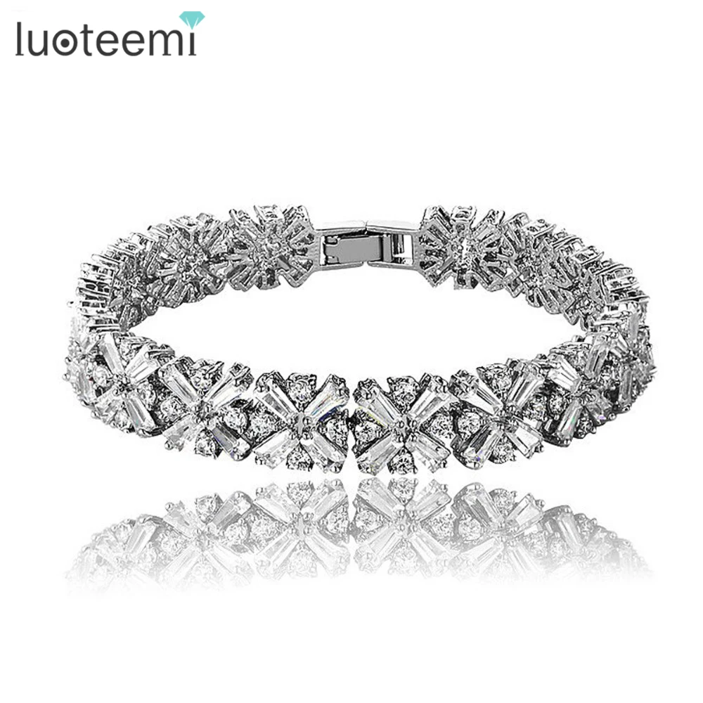 LUOTEEMI Оптовая Продажа Ясно CZ камни кластера Браслет для женщин ювелирные изделия способа Bangle