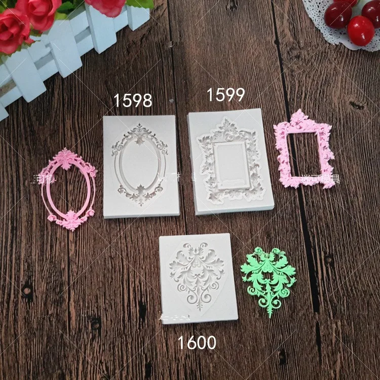4376298183_1968778144