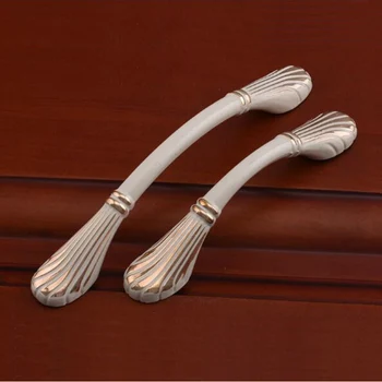 Door Handles Drawer Pulls European Kitchen Cabinet Handles Furniture Handles