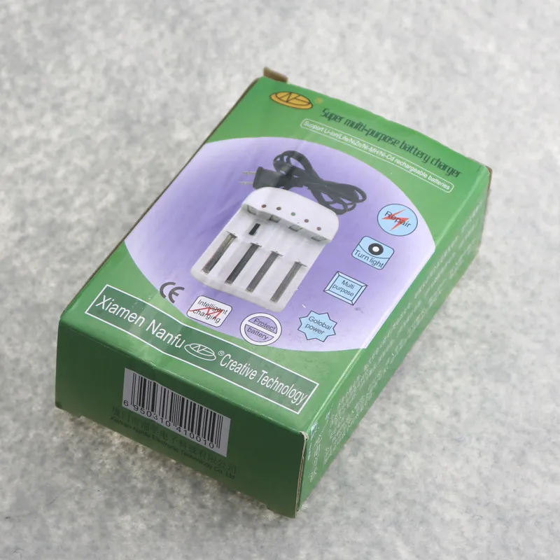 

Universal Charger For 1.2V-4.2V Ni-MH/ NiZn/ Lithium iron phosphate/ Lithium-ion rechargeable Batteries 4 Slots AC100-240V