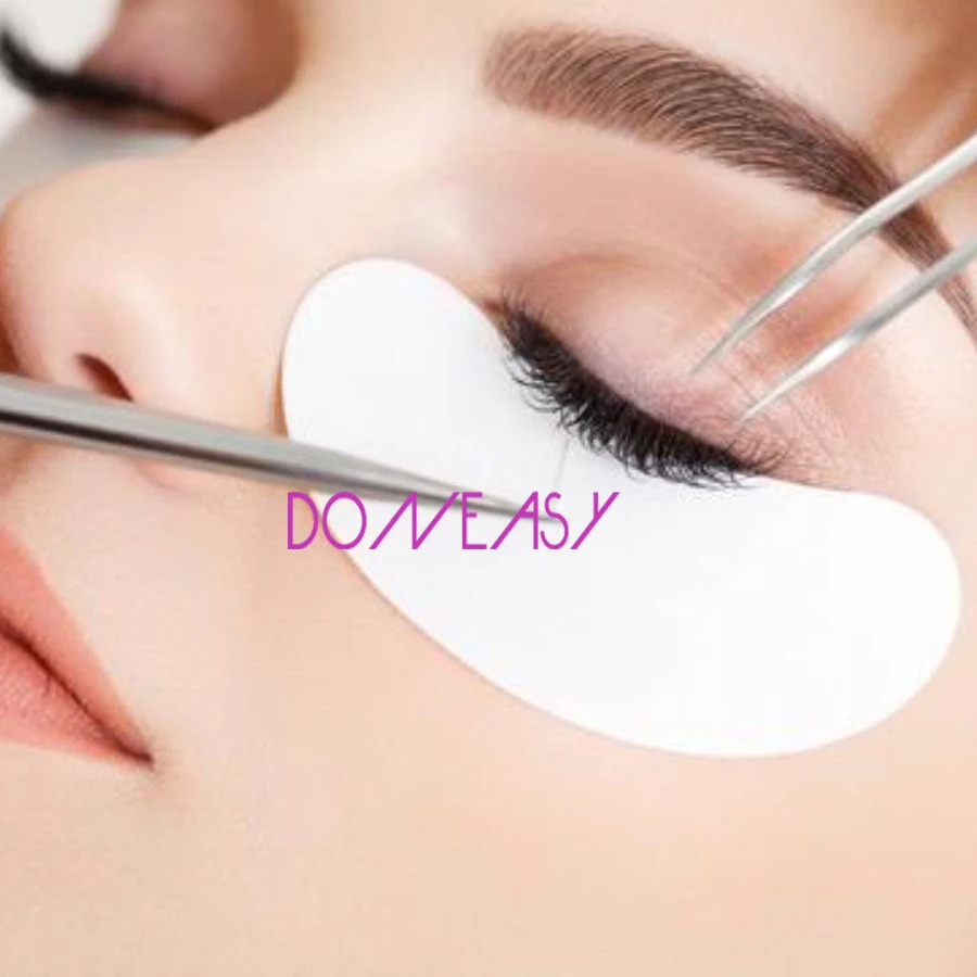 2 round eyelash pad