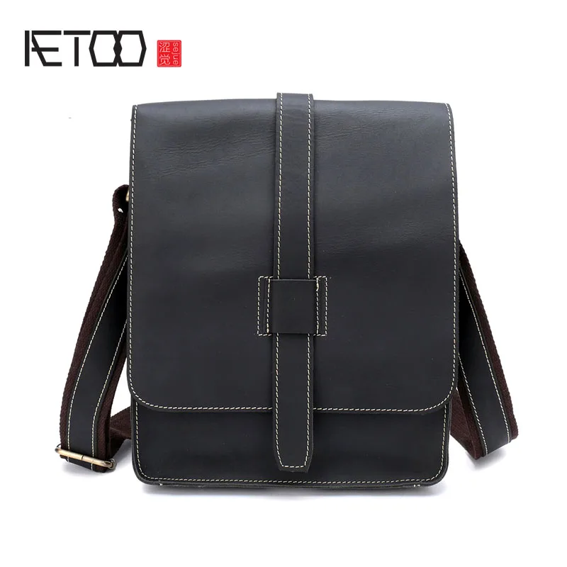 

AETOO Crazy Horseskin man bag vertical section shoulder bag retro first layer leather Messenger bag casual personality shoulder