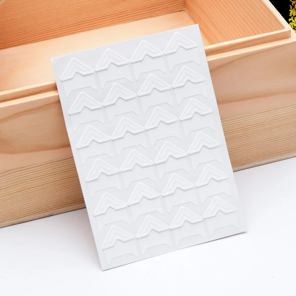 

Photo Corners Stickers,5 Sheet Self Adhesive Photo Mounting Paper Corner Stickers for DIY Scrapbook Albums(5pcs,White)
