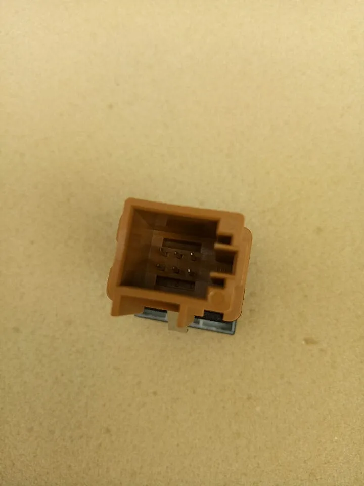 81F2C89C1E7BCE39D1D6DEAE28379C2E