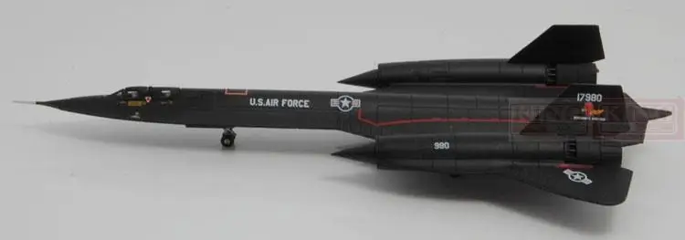 

Herpa 556873 SR-71B 1:200 61-7980 the United States Air Force commercial jetliners plane model hobby