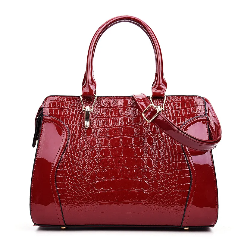 2018 European and American designer women's handbag Fashion alligator