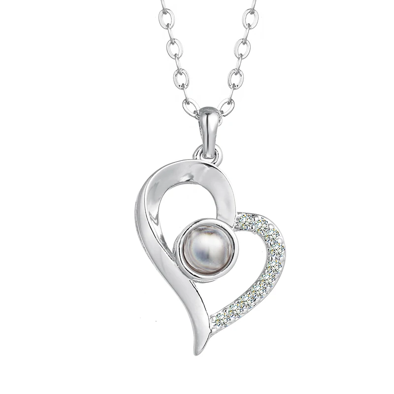 

Bettyue Brand Letter Necklace 100 languages I love you Projection Heart Shape Pendant Necklace For Women Wedding Jewelry Gift