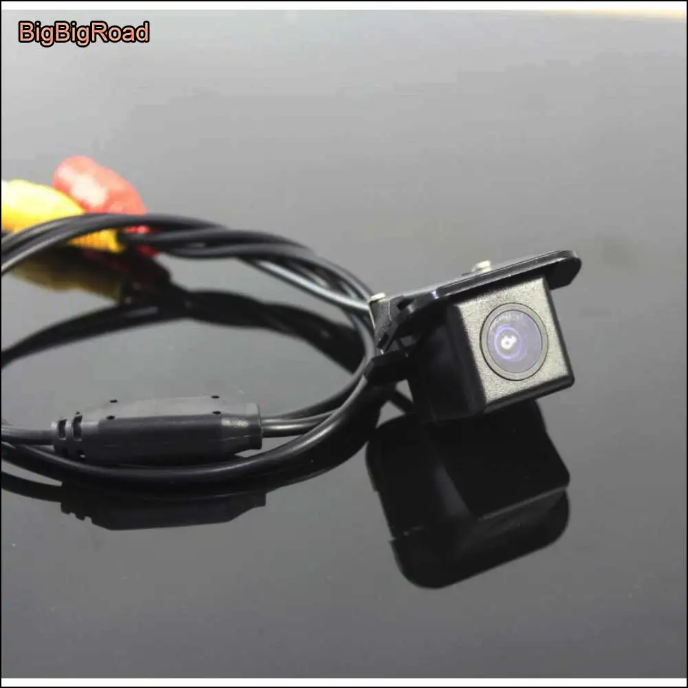 

For Cowry Car Rear View Camera / Back Up Parking Camera / HD CCD Night Vision /waterproof / DIY Plug Directly
