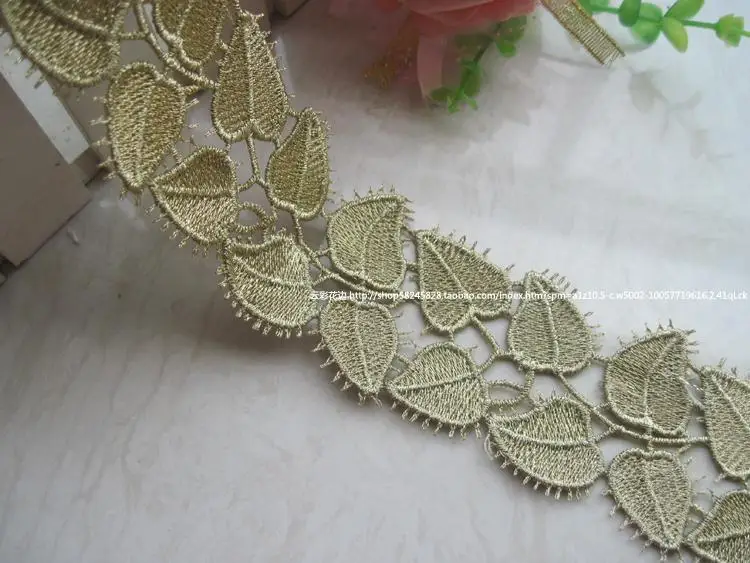

1 Yard 4cm Width Golden Thread Leaf Lace Trim Venise Lace Trim Lace Applique Wedding Dress Garment Accessories