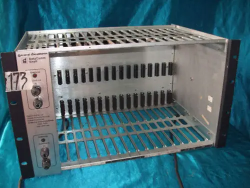 

DHL/EMS 5 LOTS General Datacomm Shelf 16 Slot -A1