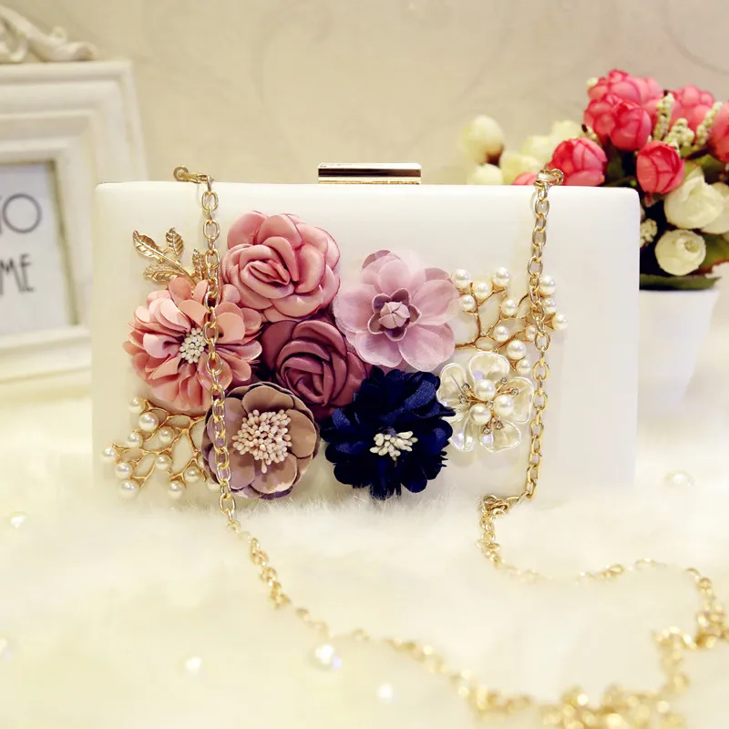 

Elegant 3D Pearl Handmade Flower Women Bag Party Solid Bag Hasp Appliques Pattern Minaudiere Prom Evening Wedding Handbag