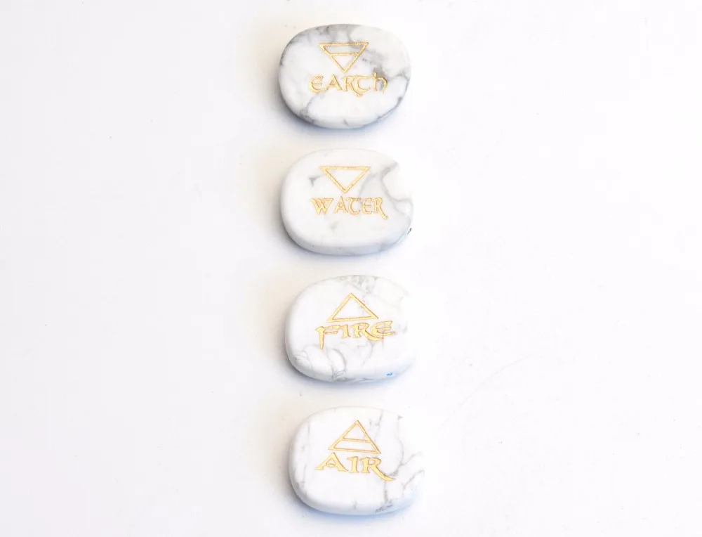 Набор из 4 натуральных кристаллов Howlite Healing с гравировкой рейки элементарные