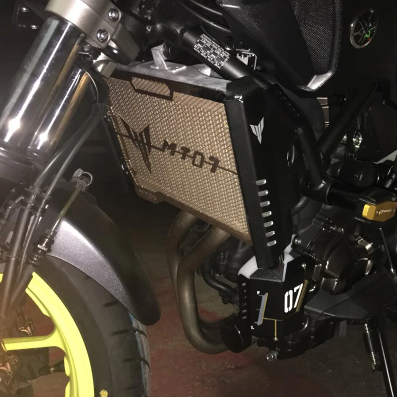 For Yamaha MT-07 MT07 FZ-07 FZ07 Radiator Grill Side Protetive Cover Guard Protector For Yamaha MT07 FZ07 FZ-07 2013 2014 2015 2016 2017 (2)
