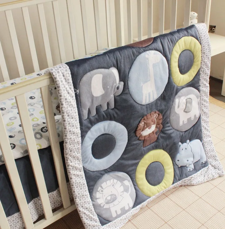 Акция! 7 шт. вышитые детская кроватка постельных принадлежностей cunas кроватки комплект включают (бампер + одеяло + кровать + крышка юбка)