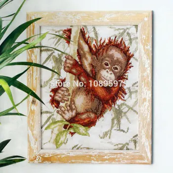 

Fishxx Cross-Stitch Col180-3 animal [Forests or orangutan] cloth, accurate pattern,11CT kit