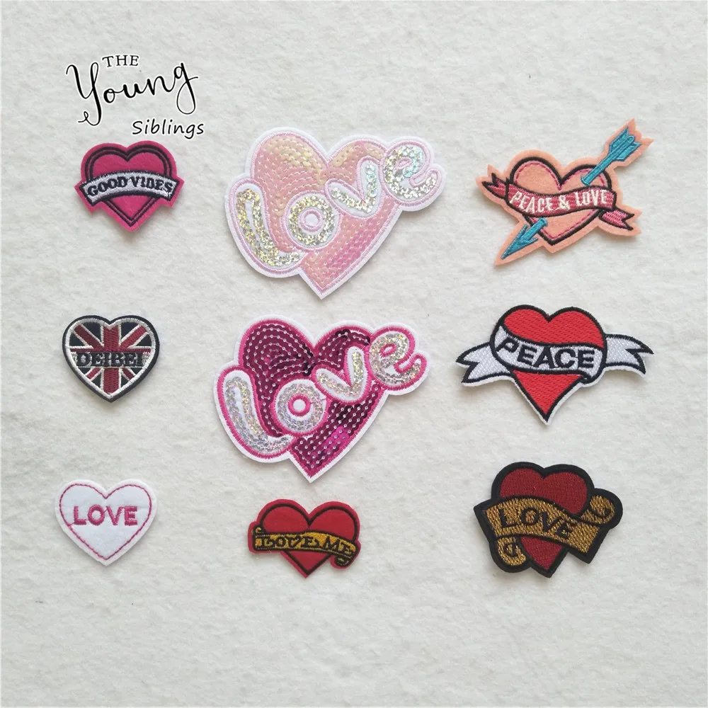 

1PCS Love Red Heart Iron On Patch Sewing On Embroidered Applique Patch Clothes Stickers DIY Apparel Accessories Cute Badges