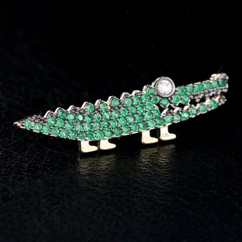 

Crocodile Brooch with Green Crystal Rhinestone 2019 Punk Brooches for Women Men Wildlife Animal Broach Pins Jewelry Gifts