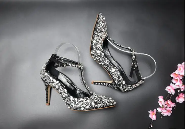 

New Fashion 2017 Short Sandals High Heel Thin Heel Sandals Peep Toe Sweet Boots Crystal Designed Women Dress Party Wedding Shoes