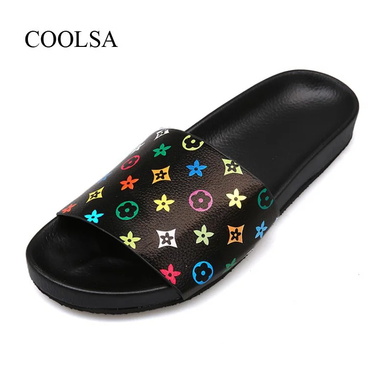 

COOLSA Women Summer Flat Rubber Floral Non-slip Slippers Women Bee Slippers Women Flat Home Printing Slippers Beach Flip Flops