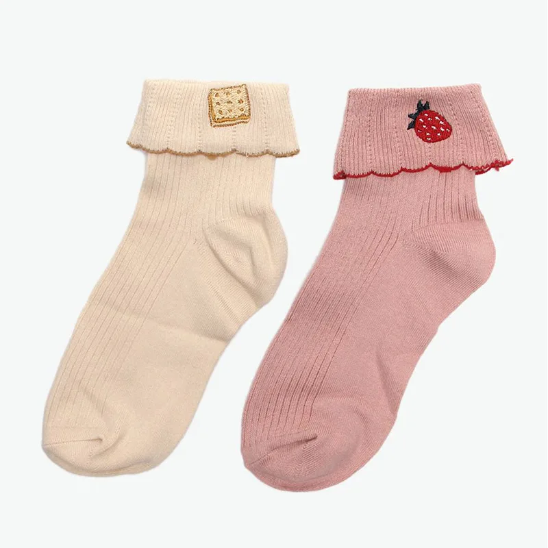 Стильные женские милые хлопковые эластичные носки с вышивкой теплые зимние женские короткая длина до лодыжки носки для девушек Подарок Sox - Цвет: 2PIRAS