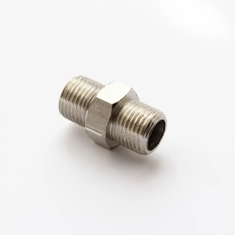 AC028