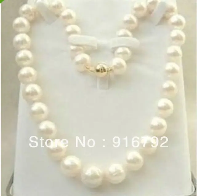 

free shipping >>>>>Noble woman 9-10mm White Akoya Pearl Necklace 18"
