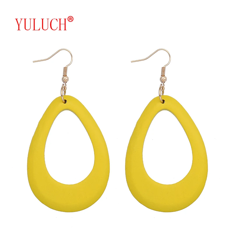 

Hollow Out Design Wooden 5 Colors Water Drop Pendant for African National Woman Earrings Jewelry Accessories Gift