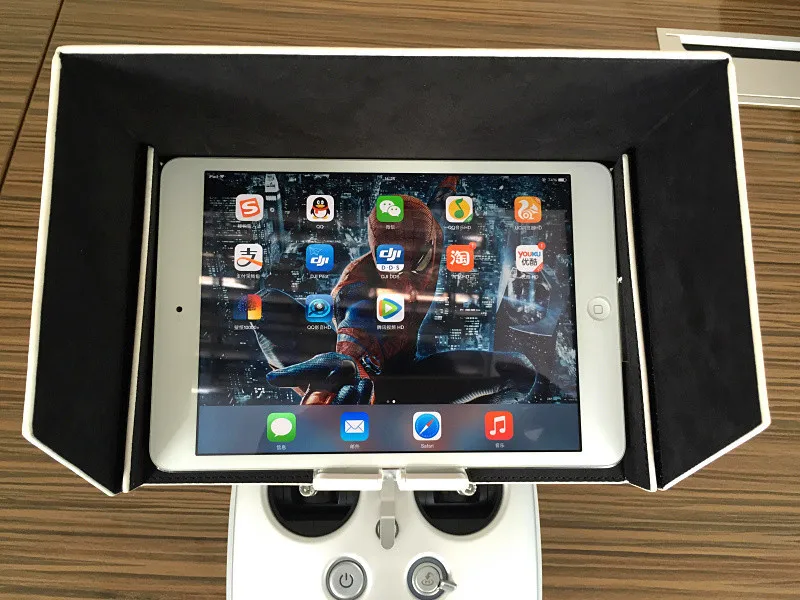 DJI Phantom 3/4 Inspire 1 Sunshade Phone Sun Hood For IPad Mini 2 3 IPad Air Air 2 IPhone 5 6 6Plus SAMSUNG Galaxy S5 S6 Note DJI Phantom 3/4 Inspire 1 Sunshade Phone Sun Hood For IPad Mini 2 3 IPad Air Air 2 IPhone 5 6 6Plus SAMSUNG Galaxy S5 S6 Note