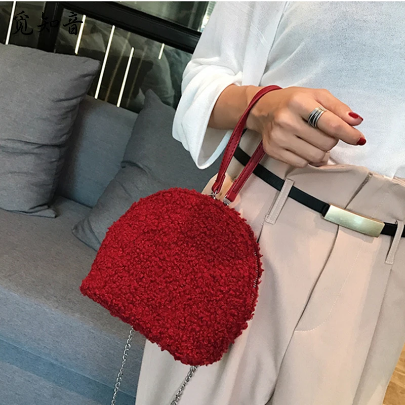 

Autumn Winter Mini Shoulder Messenger Bag Women Fashion Plush Chain Cute Small Round Bag Clutch Purse Bolsa Feminina
