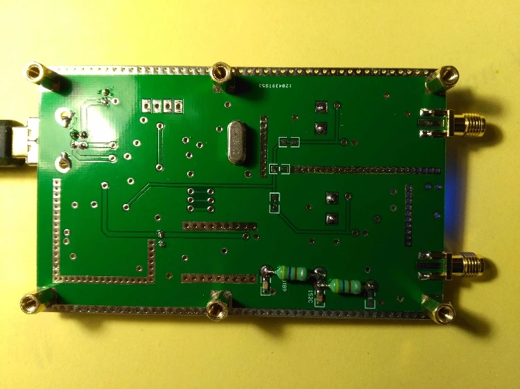 DYKB SI5351 подметальная машина V1.02 простой спектр 0 5 м 140 МГц генератор сигналов