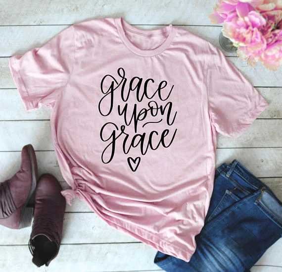 

Skuggnas Grace Upon Grace Heart T-Shirt Christian Harajuku Tops Pink Tee shirt Stylish tumblr Cotton aesthetic grunge clothes