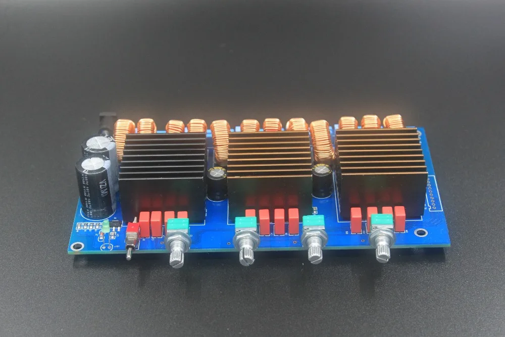 

TDA7498E 6X100W 6-channel equal power amplifier board 5.1 amplifier board