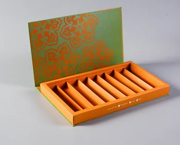 

Kraft Paper Cardboard Suitcase Box with Handle Custom Packing,Packaging Box For Phone Case ---PX10574