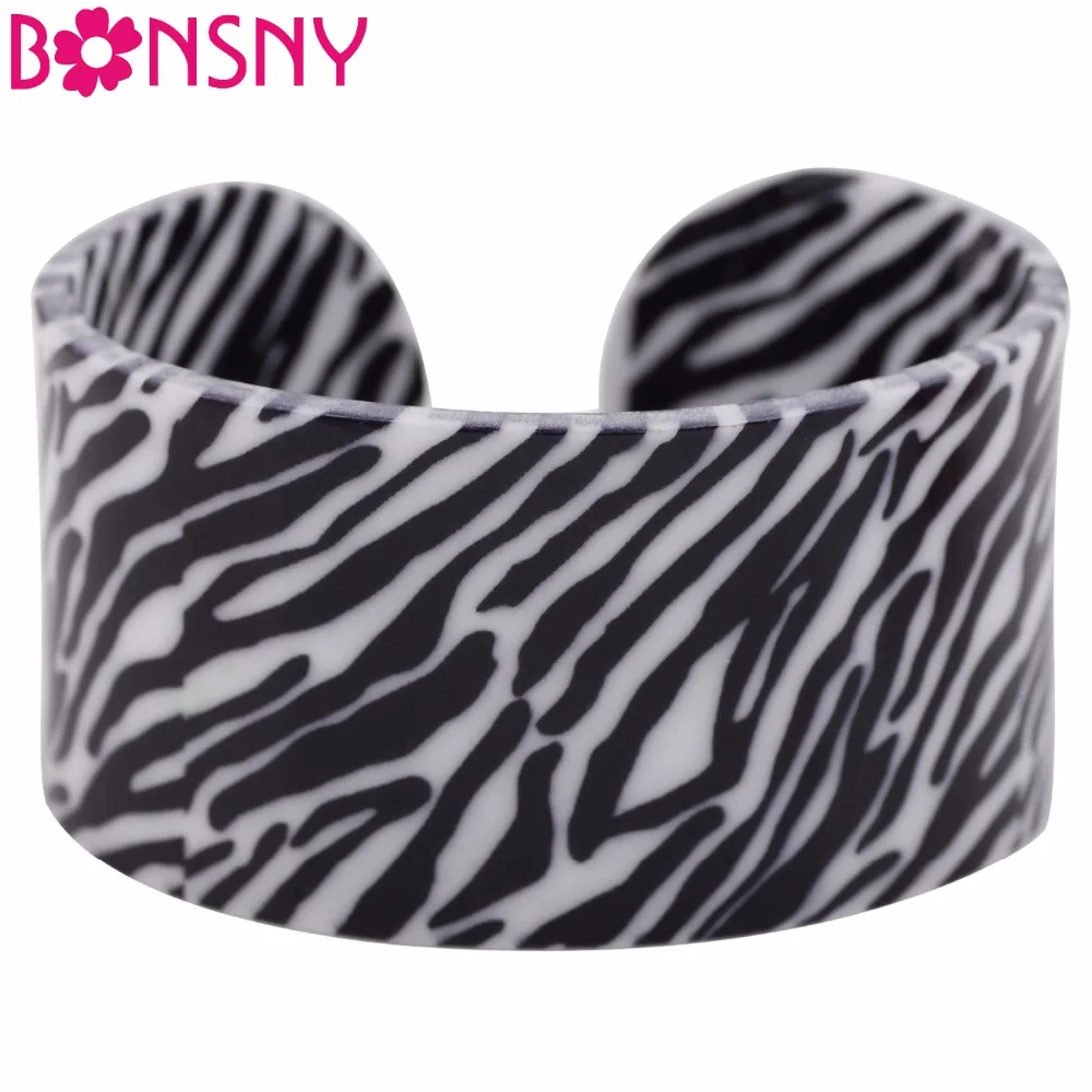 

Bonsny Acrylic Zebra Pattern Wide Horse Cute Bracelets Bangles For Women 2017 News Jungle Animal Jewelry Gift Bijoux Decoration